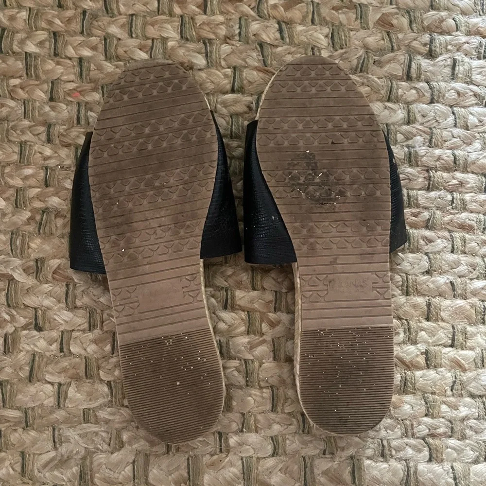 KAANAS ❤️‍🔥 BLACK RAFIA ESPADRILLE SLIDES SIZE 7